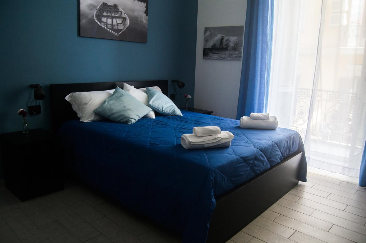 Civico 7 Bed and Breakfast Neapel Exteriör bild